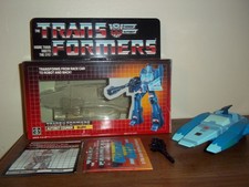 Hasbro Transformers G1 Autobot Blurr action figure w box insert complete 1986