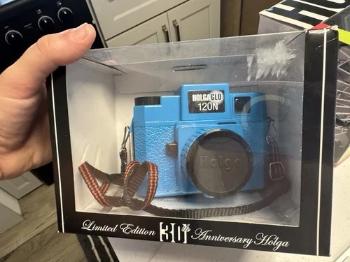 Blue Holga Glo Anniversary Special Edition Film Camera + 120 CFN Color Flash