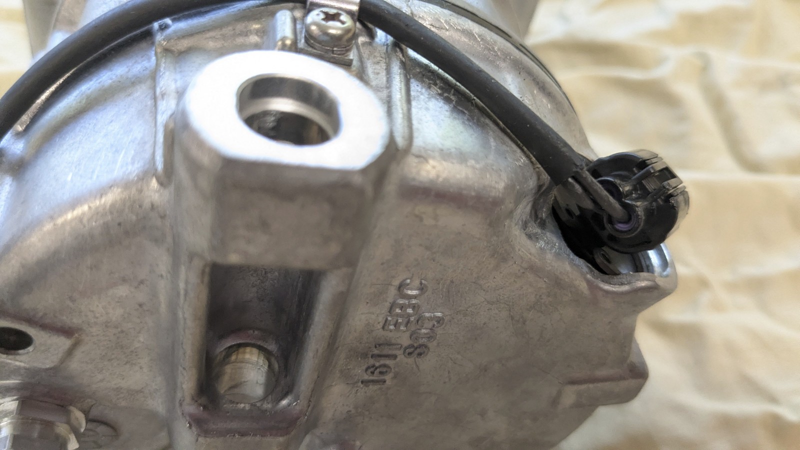 McLaren MP4-12C 2011-2017 Ac compressor P/N 11F1390CP