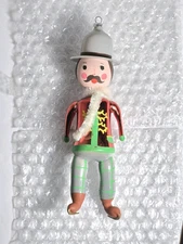 Vintage De Carlini Italian Male Ice Skater Blown Glass Christmas Ornament Italy