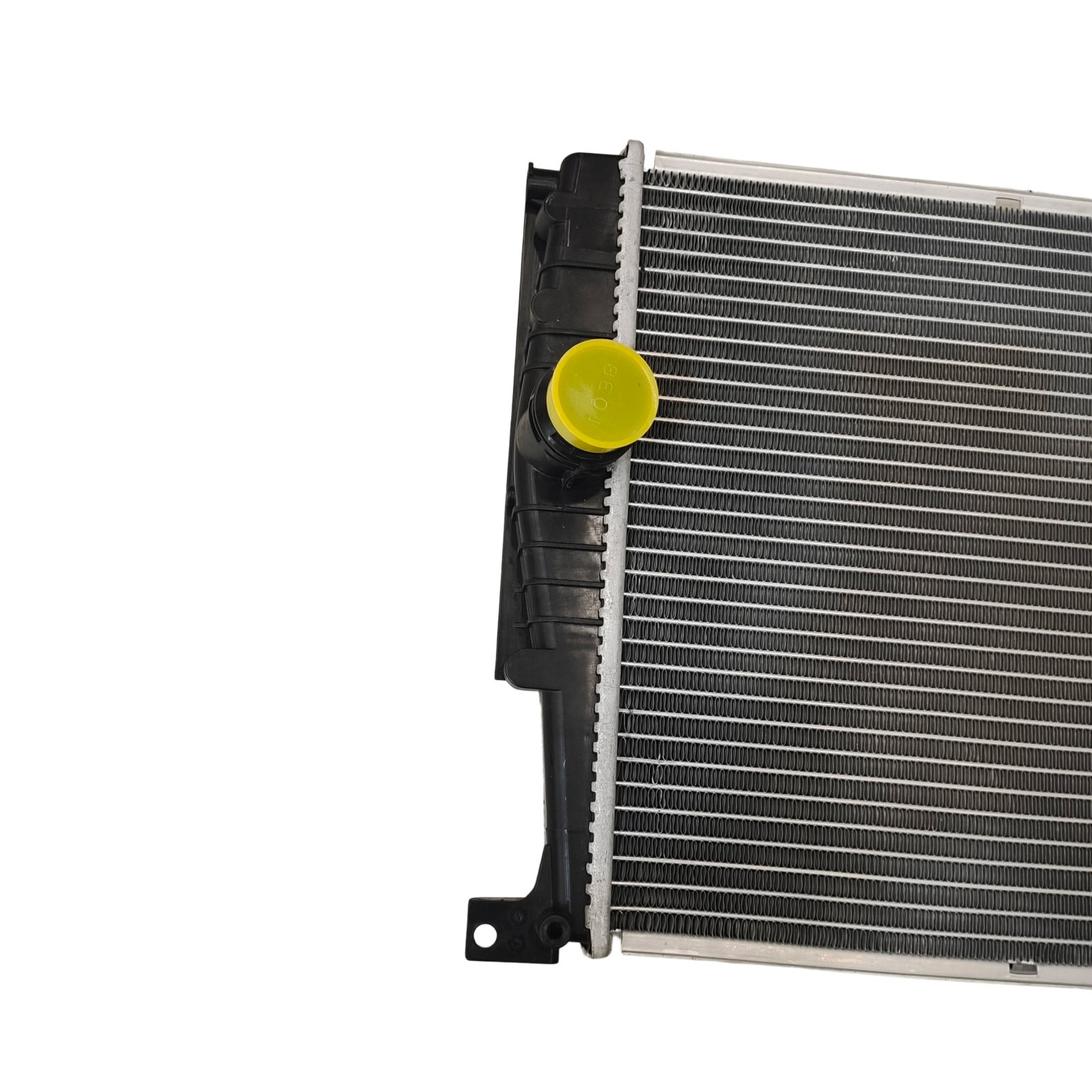 BMW i8 2014-2017 Radiator