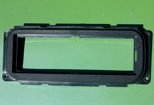 AMERICAN INTERNATIONAL CDK640 RADIO DASH INSTALLATION HOUSING GRAND CHEROKEE LHS
