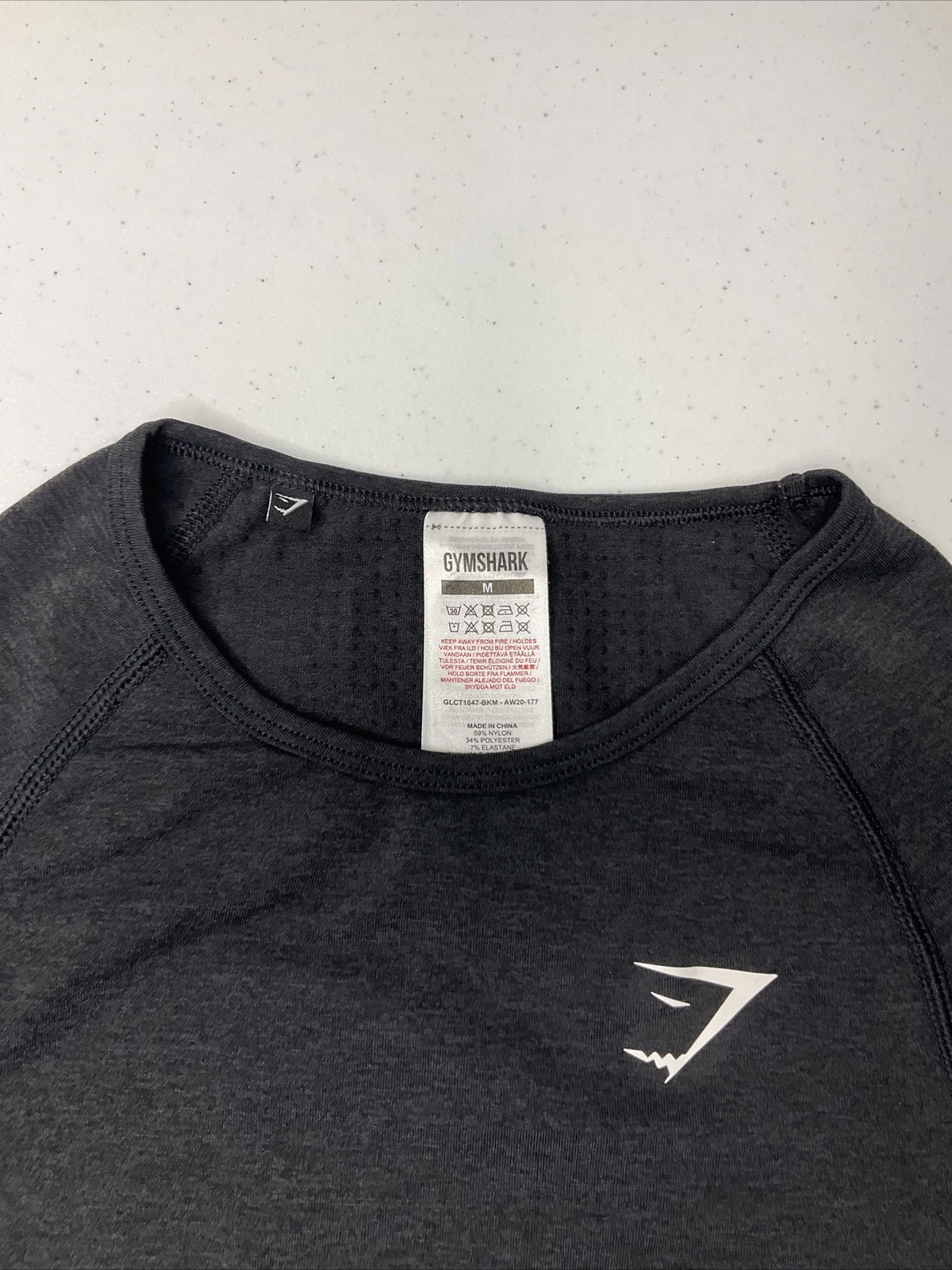 gymshark vital seamless cropped thumb holes athletic training shirt