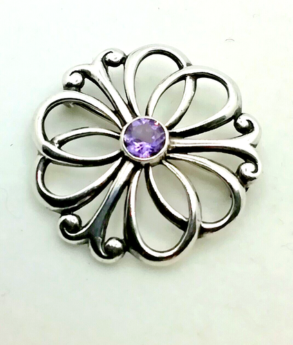 Vintage Sterling Silver, Amethyst Centre Brooch - Picture 4 of 7