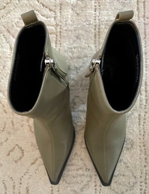 Beautiful Topshop green pre owned women bootie 37 Euro size