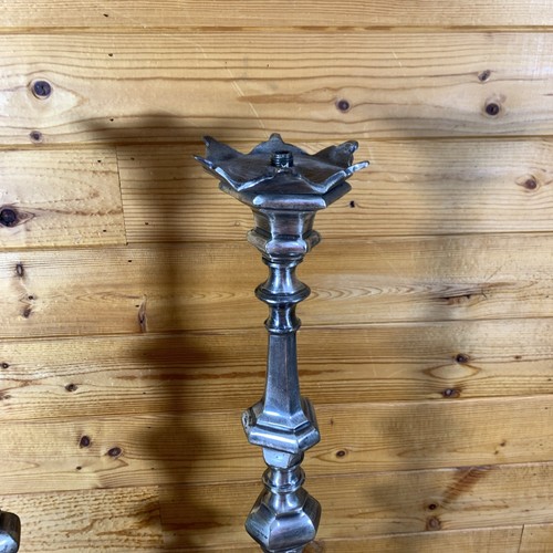 Paar 22,5" Vintage Gussmetall Kerzenständer Pfotenfuß Antik Messing Oberfläche - Bild 4 von 15