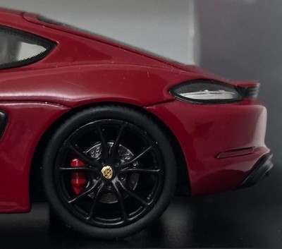 Porsche 718 (982) Cayman GTS 4.0 Carmine Red 1:43 Minichamps WAP