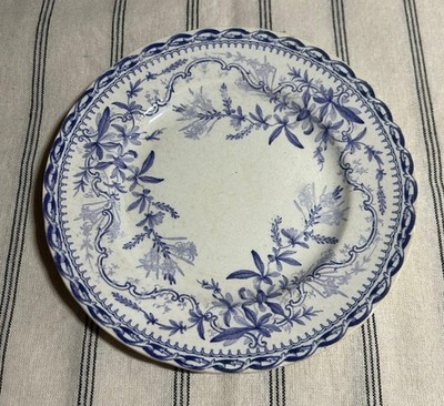 Creil Montreau FLORA Dessert Plate 19.8cm France Antique with Signs of Wear