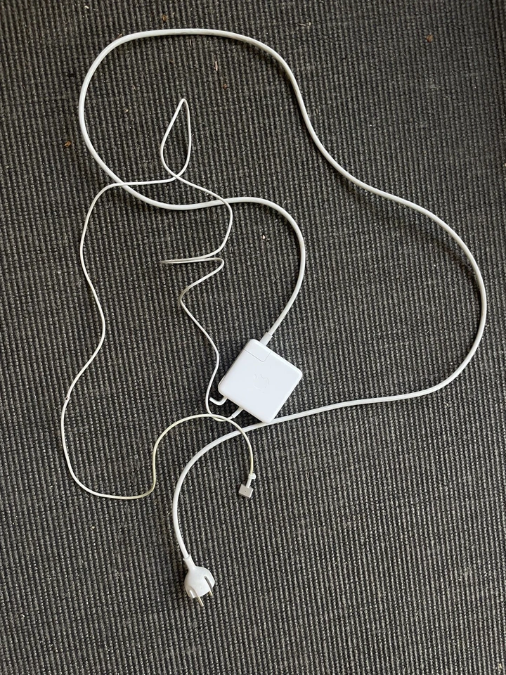 Apple Mac Mini 2009, A1283, Core2Duo 2 GHz, TOP! - Bild 2 von 2