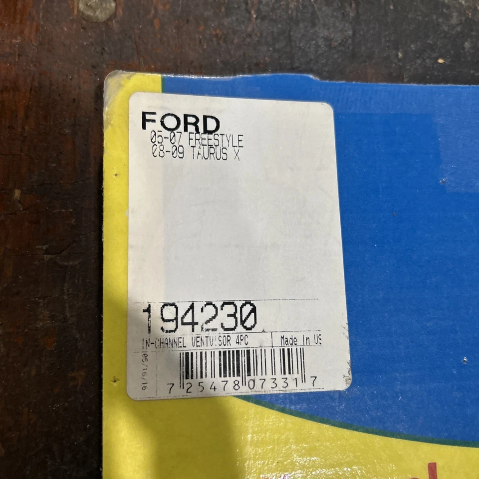 Juego de deflectores en canal para pantalla de ventilación automática AVS 194230 Ford Freestyle/Taurus X 08-09 Foto 2 de 2