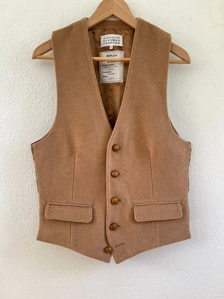 Chaleco chaleco de caza pelo camel FW12 Maison Margiela talla 50 Italia Foto 4 de 4