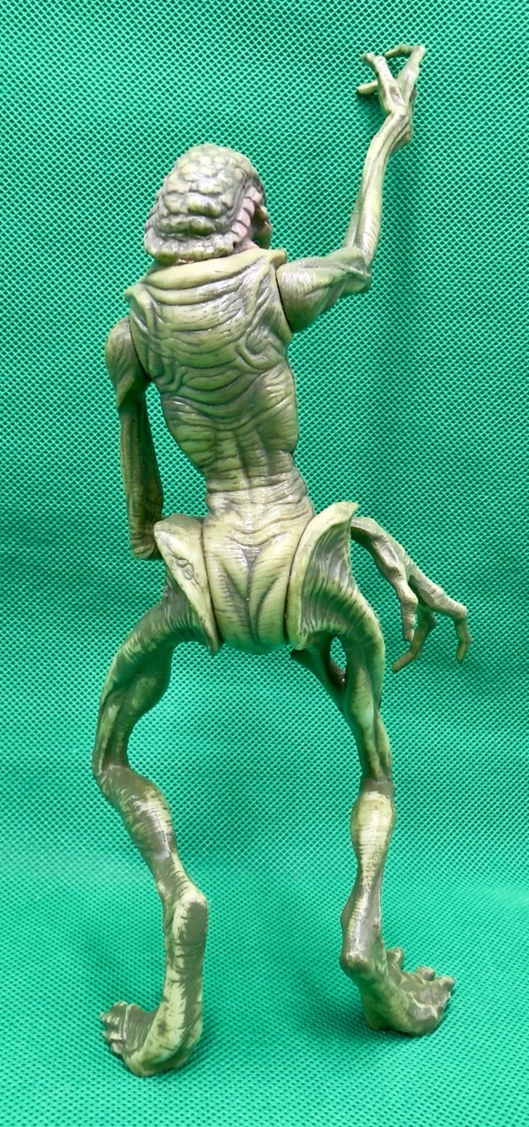 Alien Resurrection Newborn Hybrid photo 5