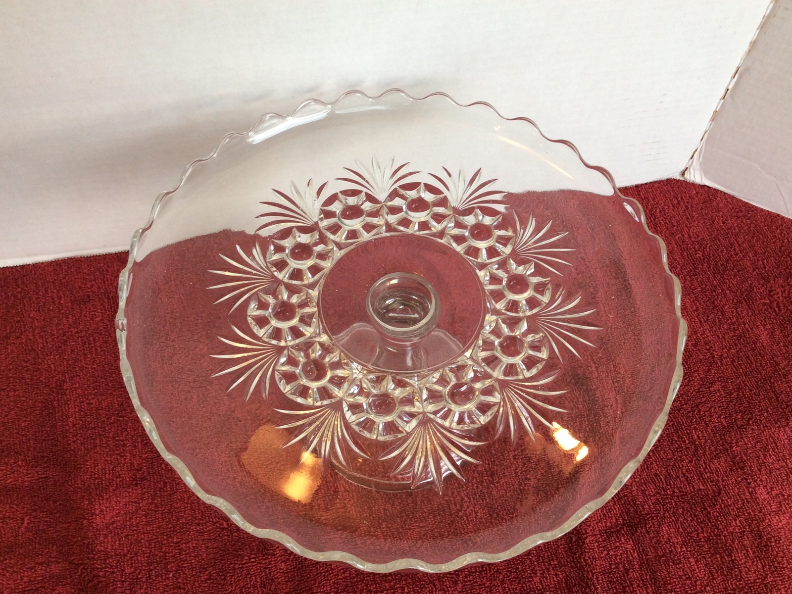 BEAUTIFUL Vintage Pedestal Cake Stand Ornate Clear Glass Cake Stand eBay