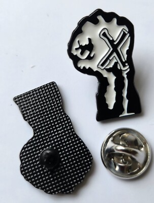 YOUTH OF TODAY FIST PIN (MBA 745)