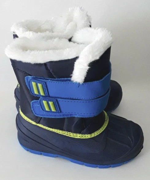 Botas de nieve de invierno Cat & Jack para niños pequeños azules Lev piel sintética termolita insultadas Foto 3 de 4