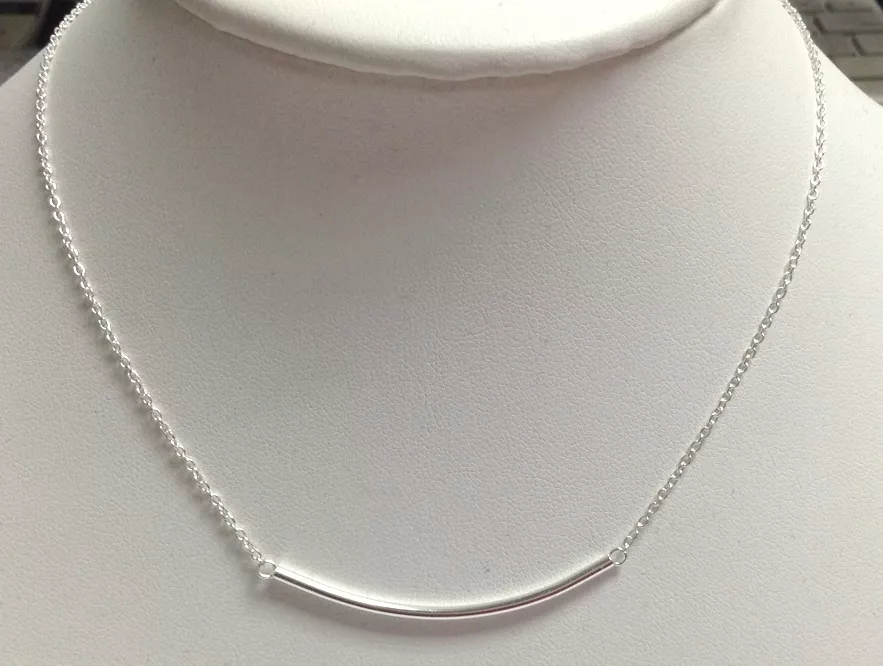 Plain outlet bar necklace