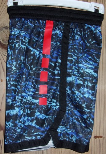 NIKE Dri Fit Blue Camo Shorts (Pockets) & Red Swoosh Size: 5 NWT $30 - Picture 3 of 5