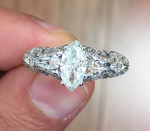 14K WHITE GOLD MARQUISE CUT DIAMOND ENGAGEMENT RING BRIDAL NATURAL PRONG 1.30CTW - Picture 5 of 5