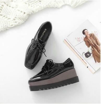 Women's Fashion Lace Up Platform Casual Sneakers Creeper