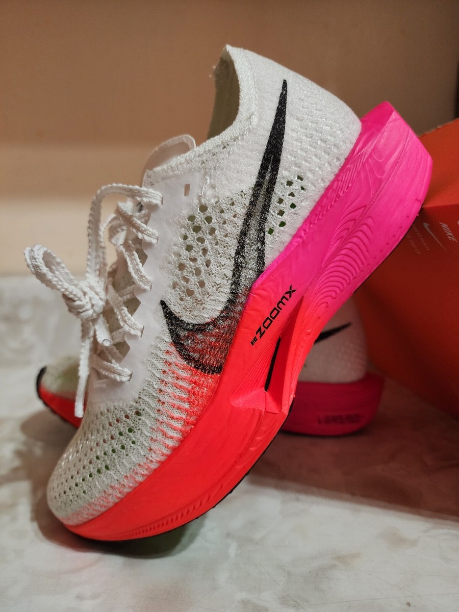 Women's Size 5.5 Nike ZoomX Vaporfly Next% 3 White Crimson Pink