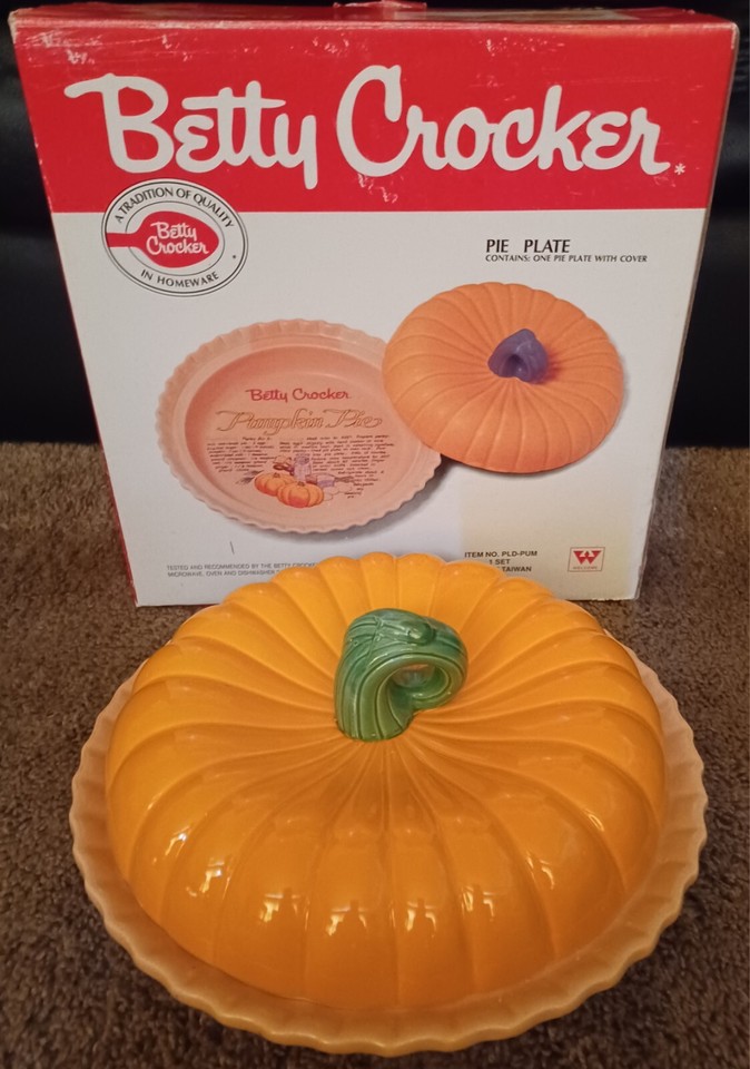 Vintage Betty Crocker Pumpkin Pie Recipe Plate Covered Lid Holiday