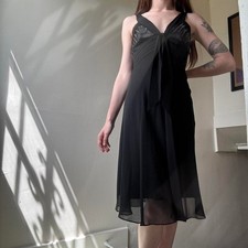 Vintage BCBG Maxazria Y2K Silk Beaded Little Black Dress 6