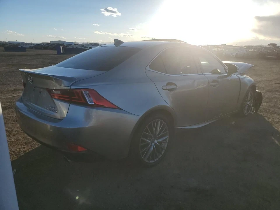 Pinza de conductor delantera convertible mercado de Canadá para 06-15 LEXUS IS250 633170 Foto 2 de 4