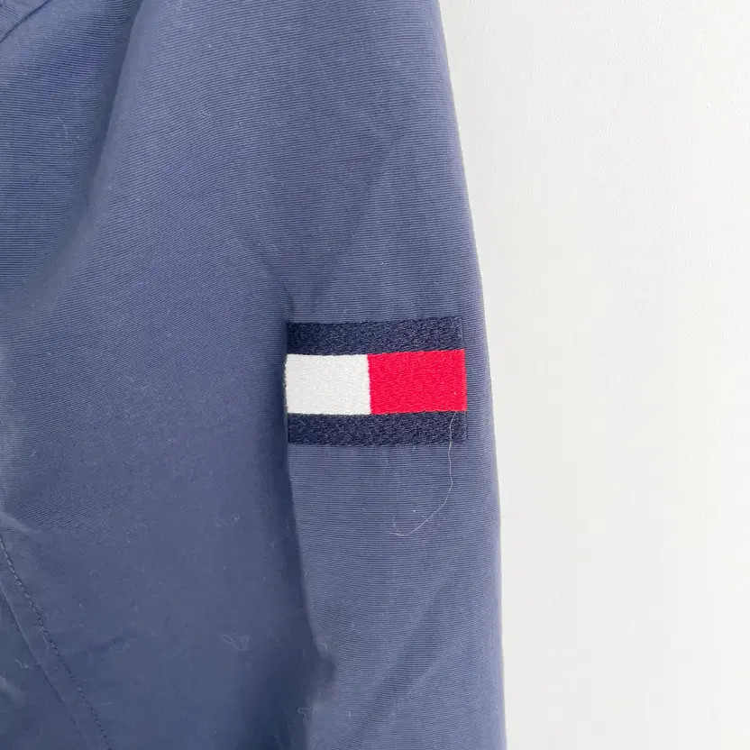 A2 Tommy Hilfiger Windbreaker Jacket Men Size 100-103 thumbnail 7