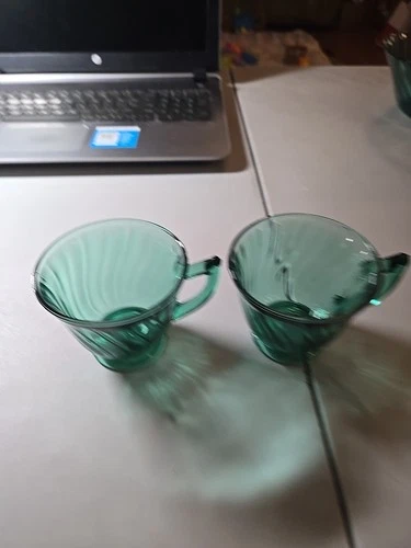 Vtg Set of 2 Jeanette Glass Co Ultramarine Swirl Pattern Footed Coffee Cups