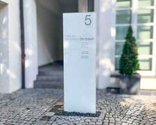 Werbestele, Glasdesign, H=2000 mm