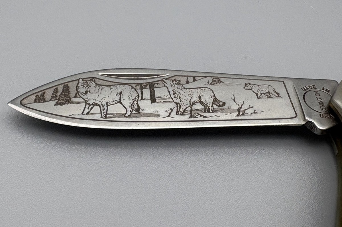 2004 Remington Wildlife Knife Canoe Timber Wolves Limited Edition