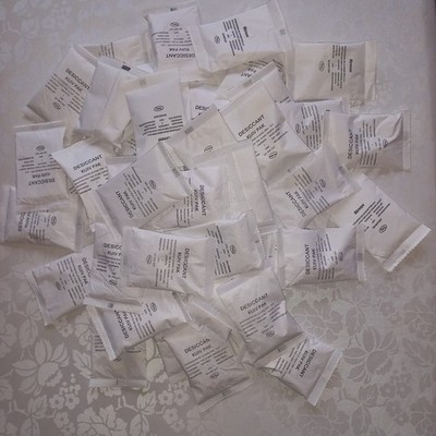  2kg Trockenmittel Desiccant SilicaGel Ähnlich 55 PACKUNGEN 
