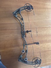 Bowtech Revolt RH 70# Forest Green 