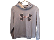 COLDGEAR UNDER ARMOUR SWEATSHIRT IN PALE GRAY WITH LOGO IN SIZE MEN'S M