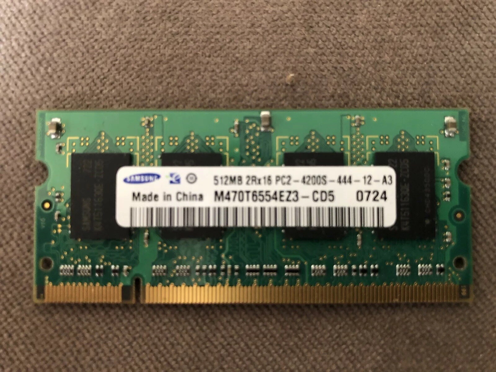 1x Samsung M47T6554EZ3-CD5 RAM Memory Card 512MB 2RX16 PC2-4200S-444-12-A3*USED*