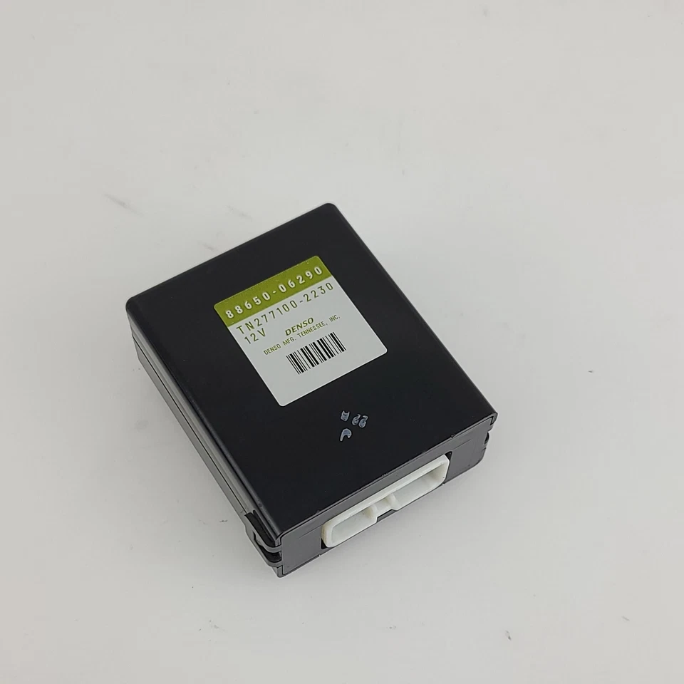 Amplificador módulo de control aire acondicionado Toyota Solara 2006 2007 2008 88650-06290 Foto 2 de 4