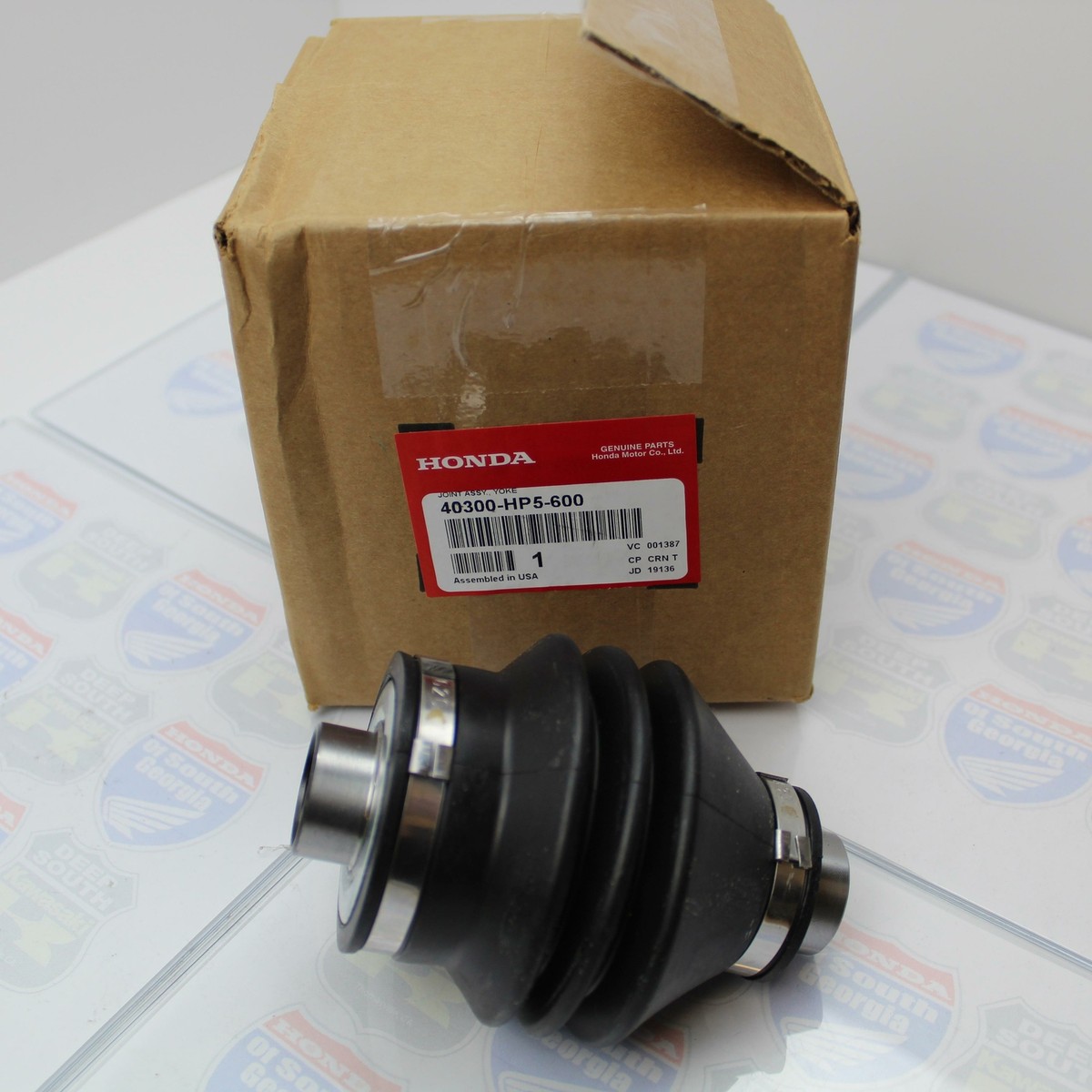 2007-2013 Honda TRX420 Rear Drive Shaft Yolk Yoke Joint Assy OEM
