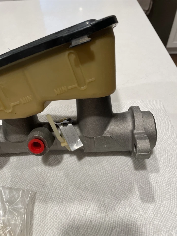 Cilindro maestro Cardone 1983-88 Chevrolet Monte Carlo nuevo reconstruido Foto 3 de 4