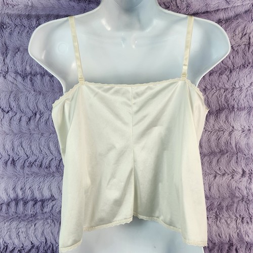 VTG Cami Slip Top Sz 38 Lace Satin Cream Coquette Dainty Adjustable Straps - Picture 8 of 8