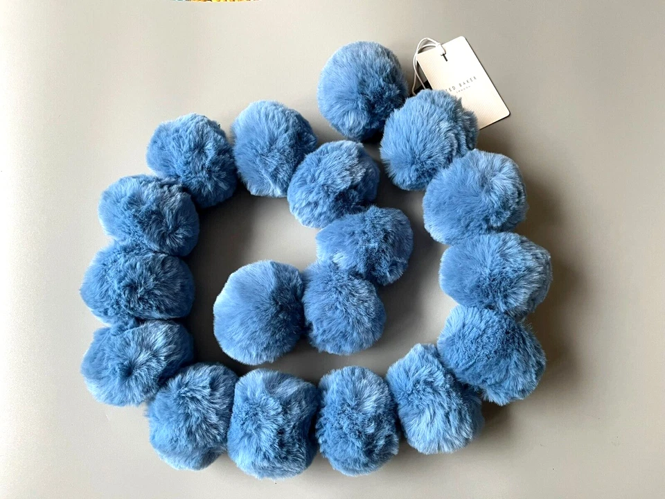 Ted Baker Mid Blue Tizzy Imitación Piel Pom Pom Bufanda Nueva Con Etiquetas [Sin Logotipo de Metal] Foto 3 de 4