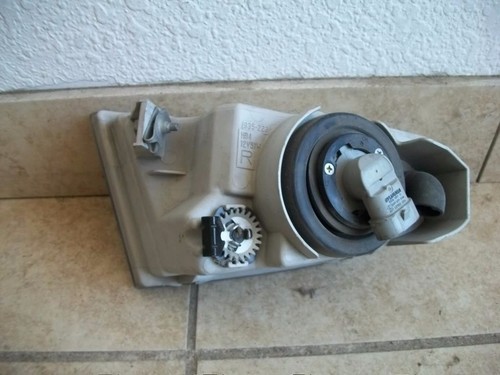 D0852 Acura MDX 2001 2002 2003 RH Fog light OEM - Picture 3 of 3