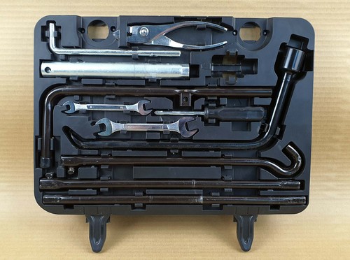 Lexus GX460 2010-2019 Emergency Tool Kit Box with complete tools Oem Used - Picture 2 of 13