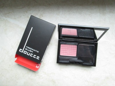   20,00 / 1 STÜCK DOUCCE FREEMATIC ROUGE BLUSH PRIME TIME 3,4 g + CASE NEU