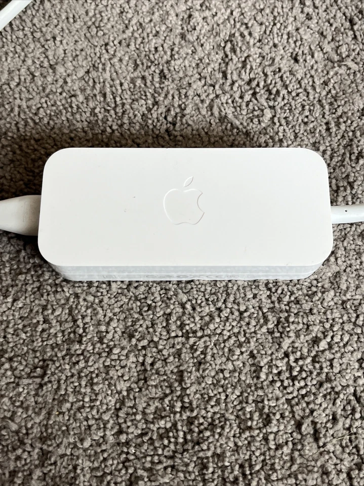 APPLE Wireless A1143 AirPort Express Wi-Fi Router Base Station Extreme TESTED - Image 3 of 4