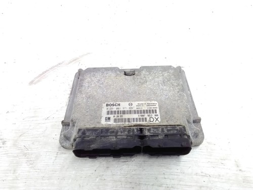 OPEL ASTRA H Estate L35 Motorsteuergerät ECU 0281001971 2.00 Diesel 28730854
