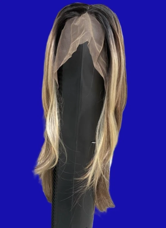 Peluca Cosmética Chelsey Smith (Pequeña) Tiffany/Mezcla Rubia 27"L Nueva con Etiquetas Foto 2 de 4