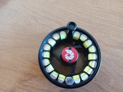 Nautilus fly fishing spool,  feather weight xtreme,   3/4 weight,  with case