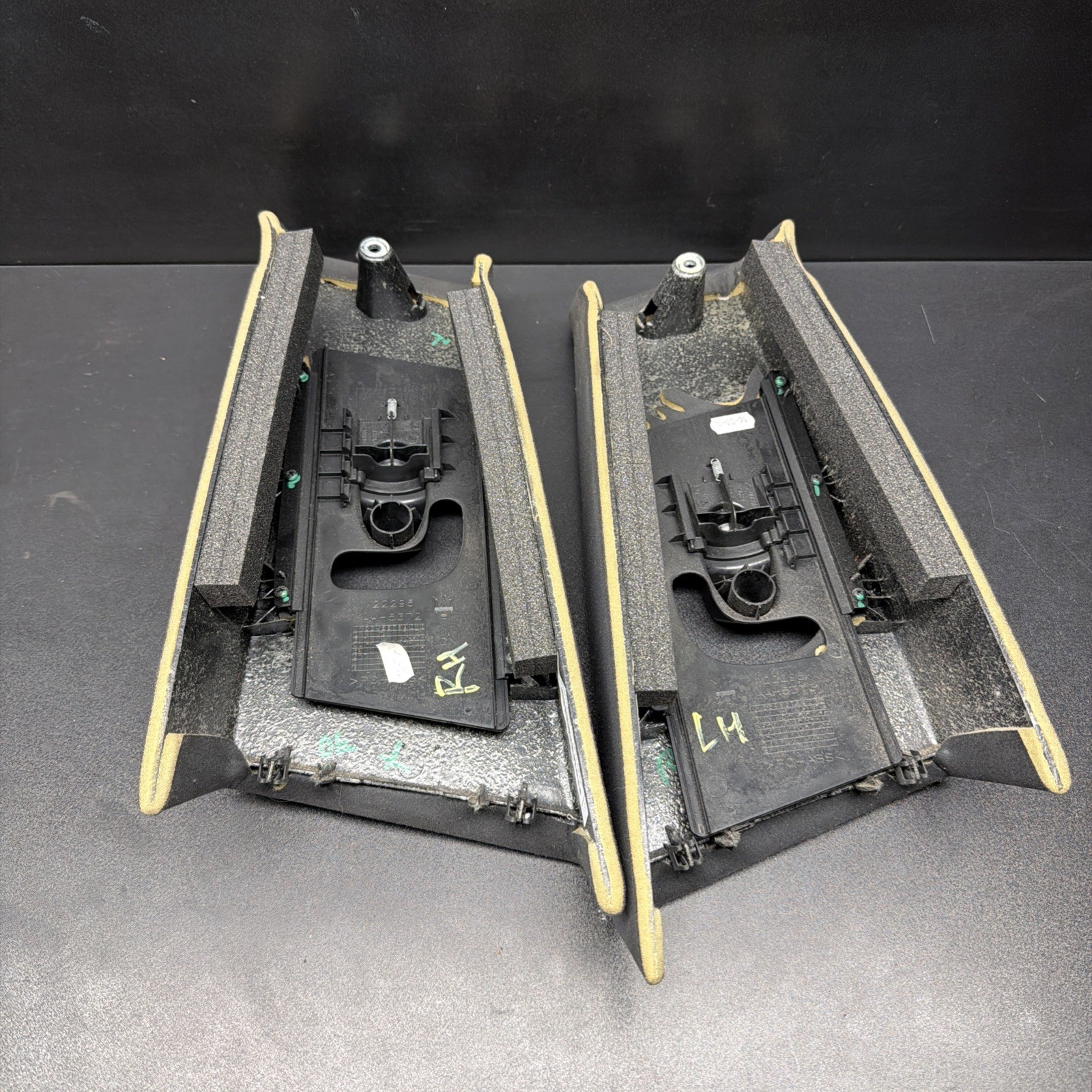 14-20 Maserati Quattroporte Right Left B Pillar Upper Cover Trim Panel OEM