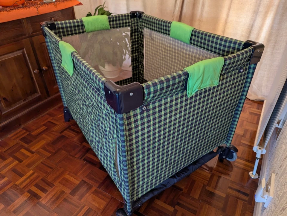 Mothercare Travel Cot Playpen with Carrying Case Baby Toddler Bed Cot - Image 3 of 4