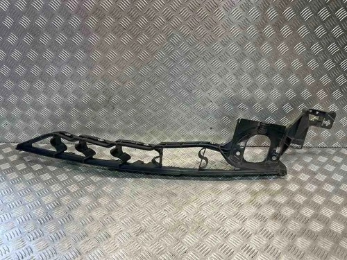 BMW X5 E70 Kotflügelhalter vorne links 7157989 3.00 Diesel 225kw 2012 32455549